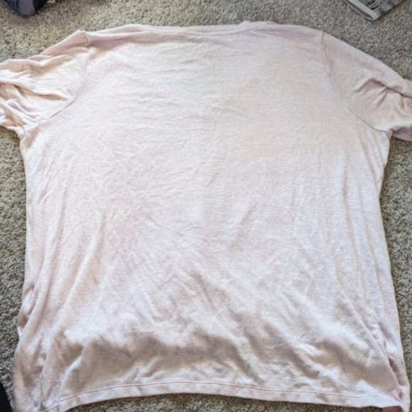Light pink Calvin Klein shirt with a twist, good condition! - Picture 5 of 5